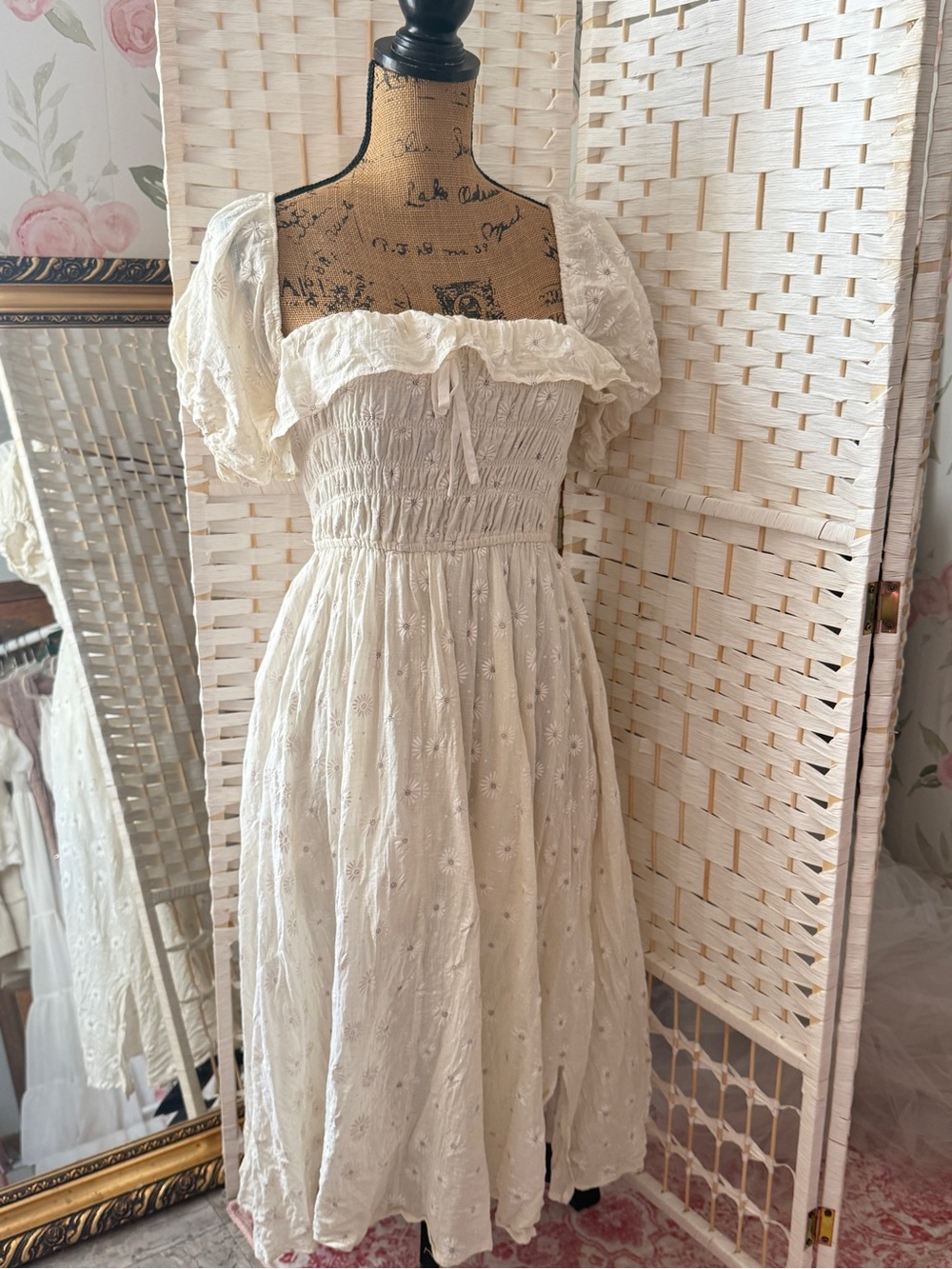 Cream Daisy Print Smocked Midi Dress with Puff Sleeves